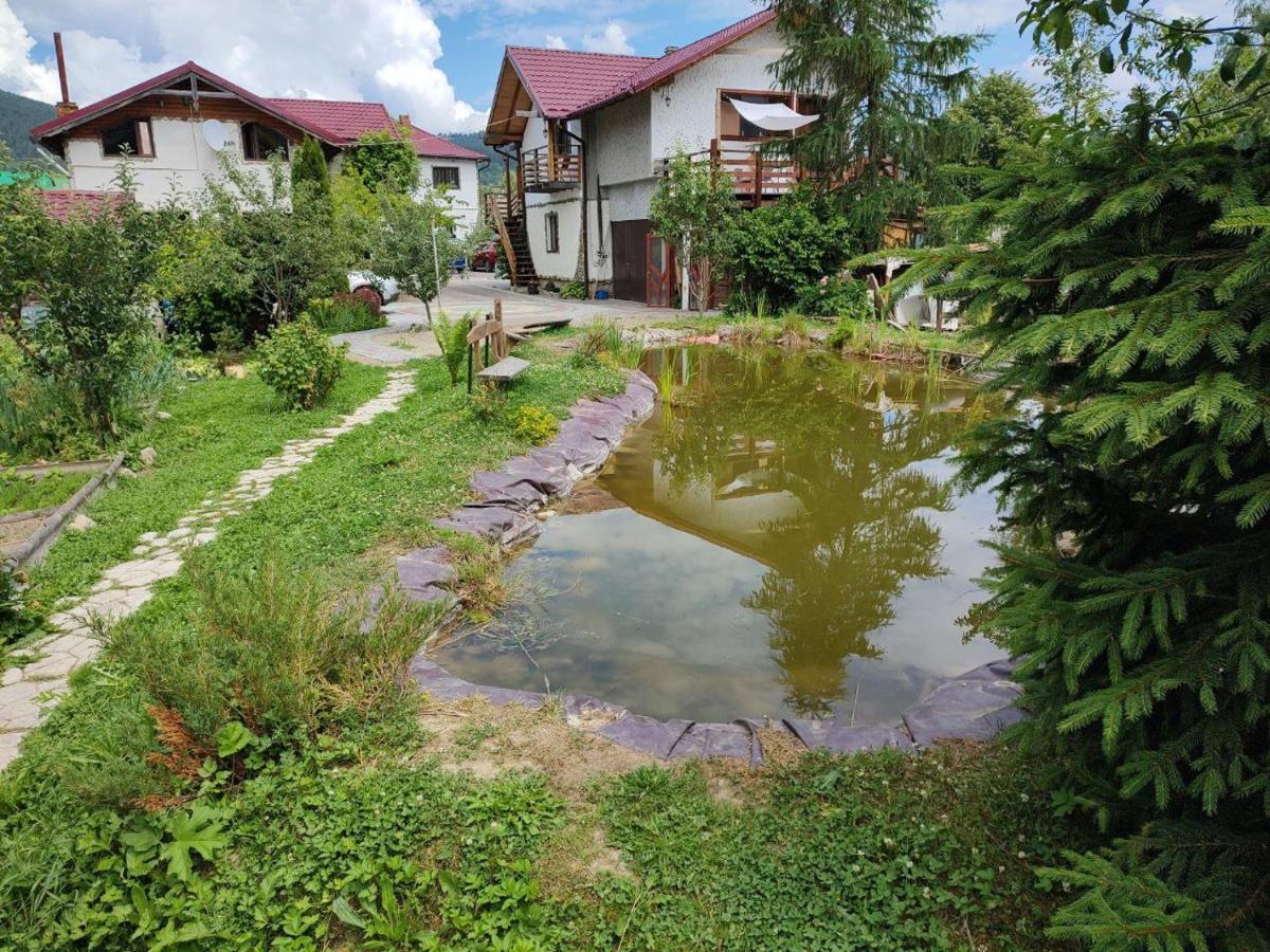 Апартаменти "У Кузьмича" 2 Mykulychyn Exterior photo
